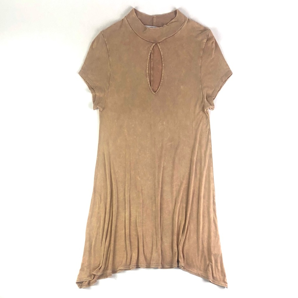 MOD Boutique Matter Wash Key Hole T-Shirt Dress